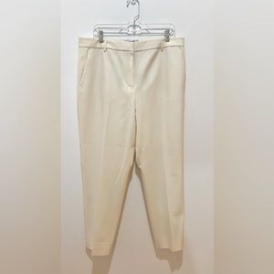 New with tags M.M. Lafleur professional pants in white/cream colored